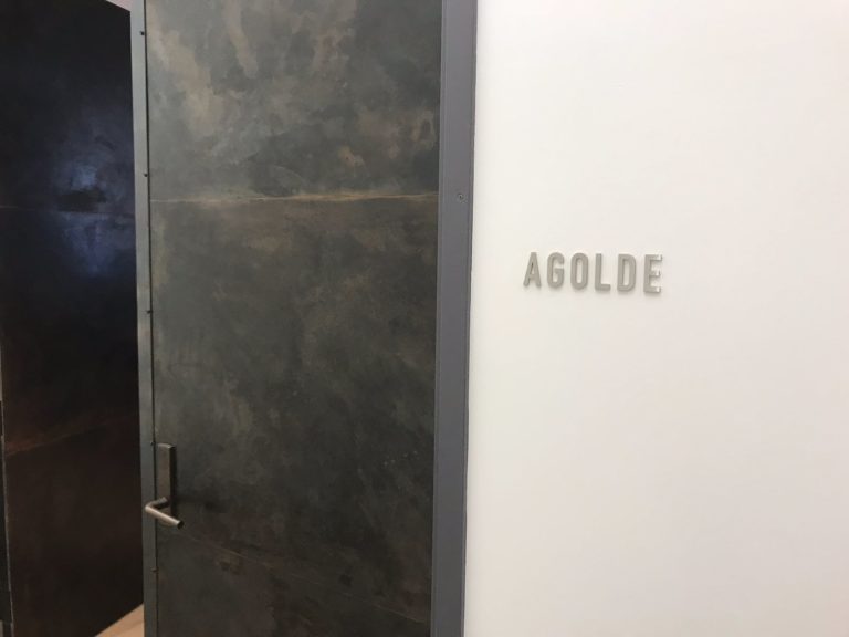 wall lettering metal